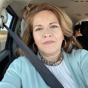 Meet your Posher, Lorena